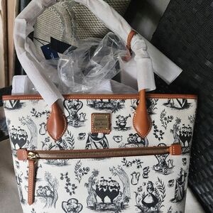 Disney Dooney and Burke Alice in wonderland Tote BNWT